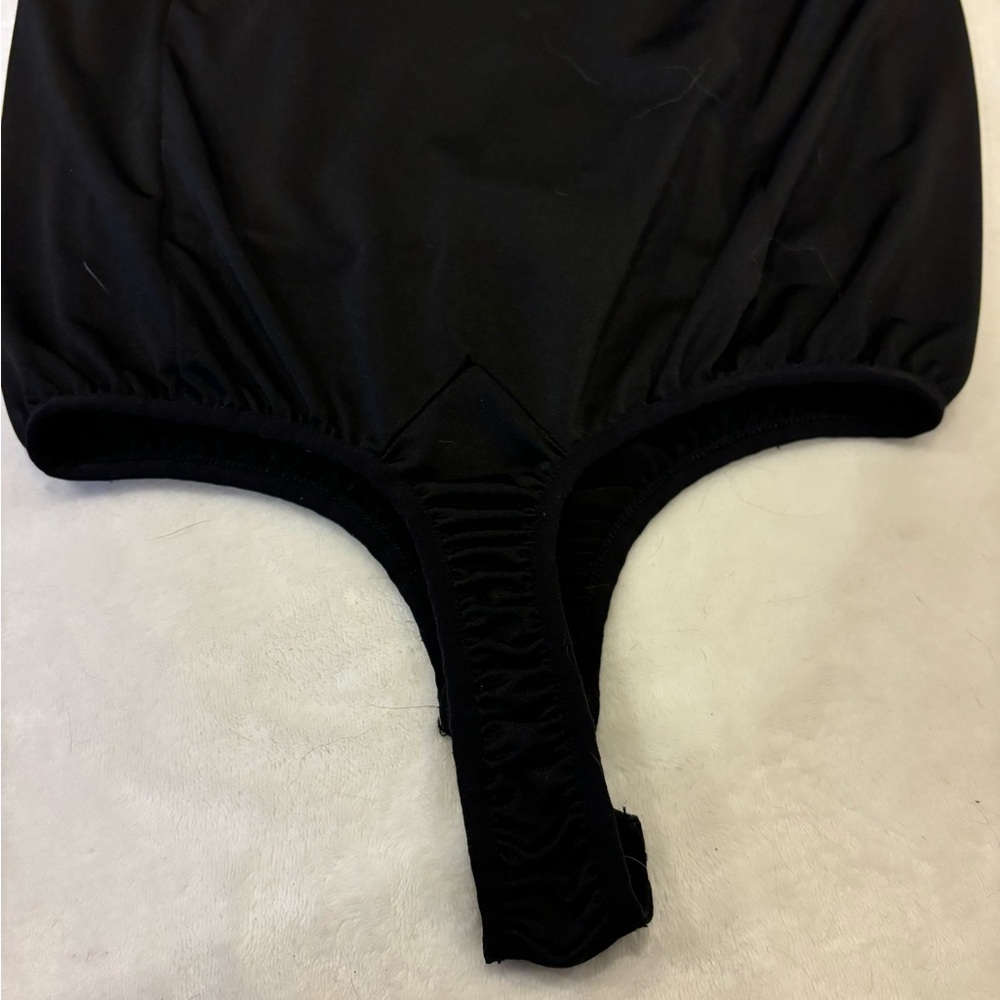Cache Black Bodysuit Size Small - Picture 5 of 6